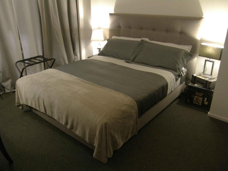 Zuretti 61 Bed & Breakfast Milan Bagian luar foto