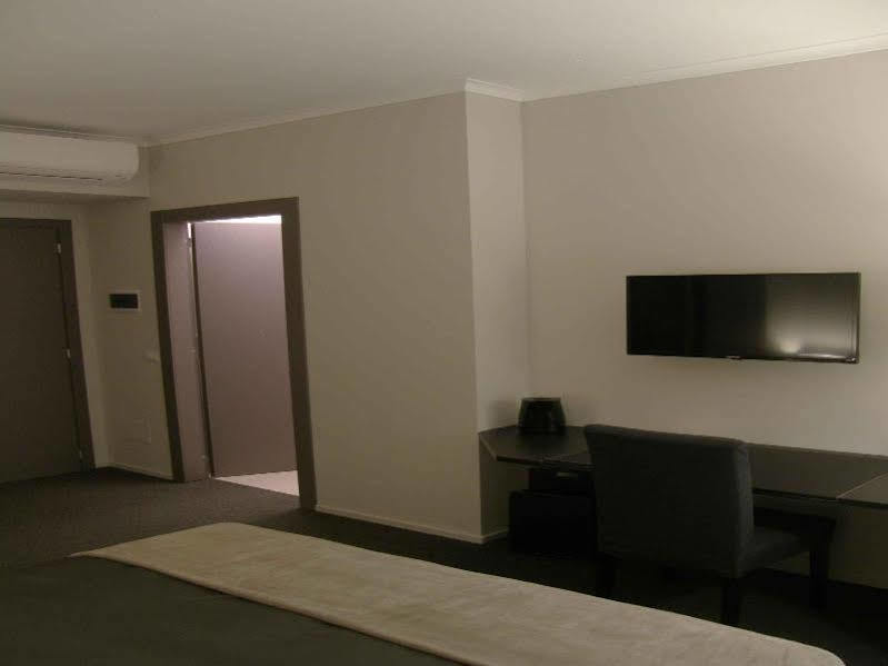 Zuretti 61 Bed & Breakfast Milan Bagian luar foto