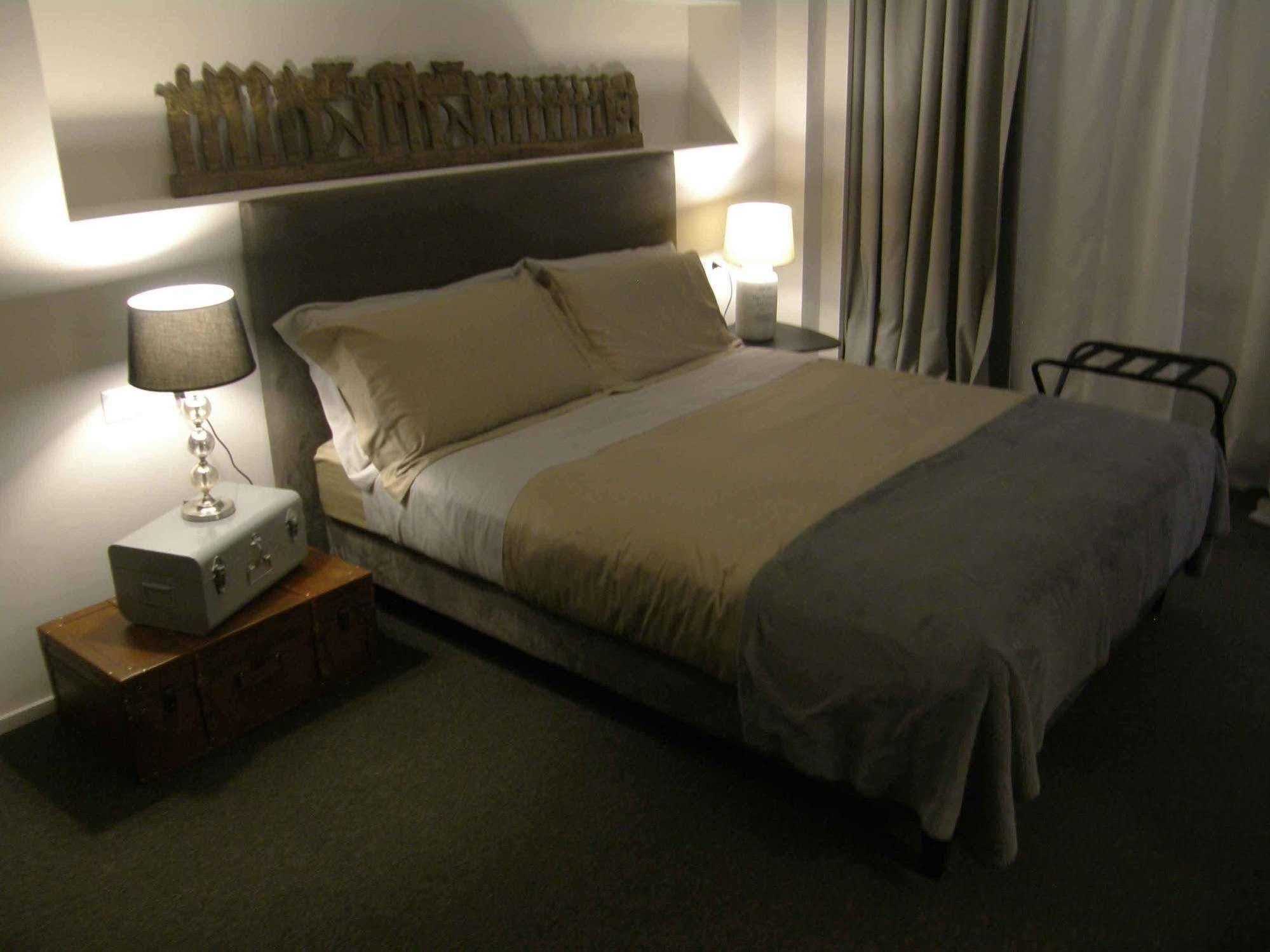 Zuretti 61 Bed & Breakfast Milan Bagian luar foto